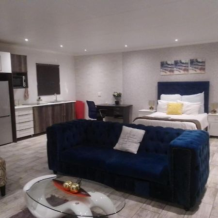 Mayberrypark Guest Lodge ألبرتون المظهر الخارجي الصورة